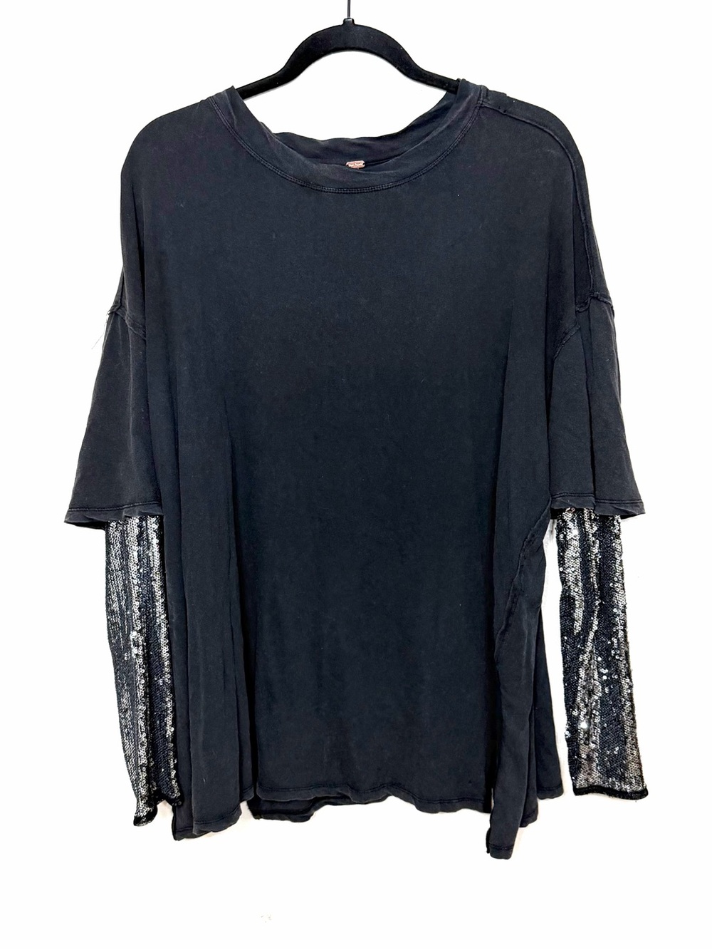Free People Nellie Sequin Sleeve Long Sleeve Tee Shirt Oversized Size XS Gray